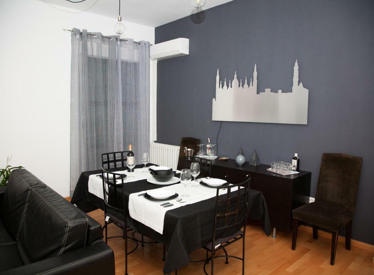 Ferienwohnung Dean Dos Catedrales Saragossa Exterior foto
