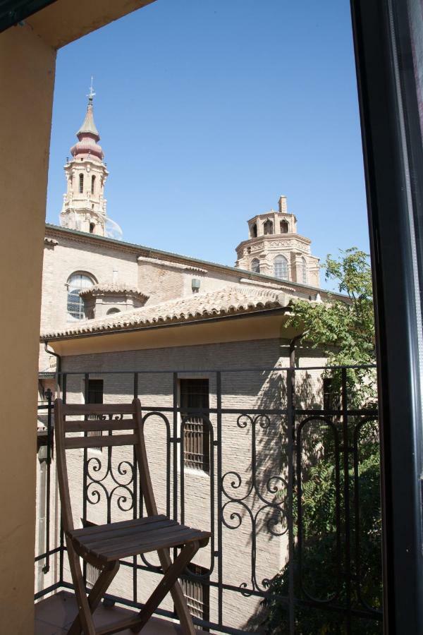 Ferienwohnung Dean Dos Catedrales Saragossa Exterior foto