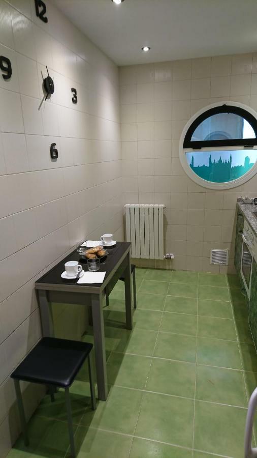 Ferienwohnung Dean Dos Catedrales Saragossa Exterior foto